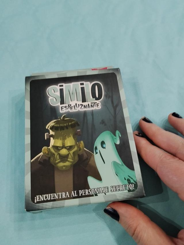 Similo: Jurassic World auf dem Tisch, Foto von Amy