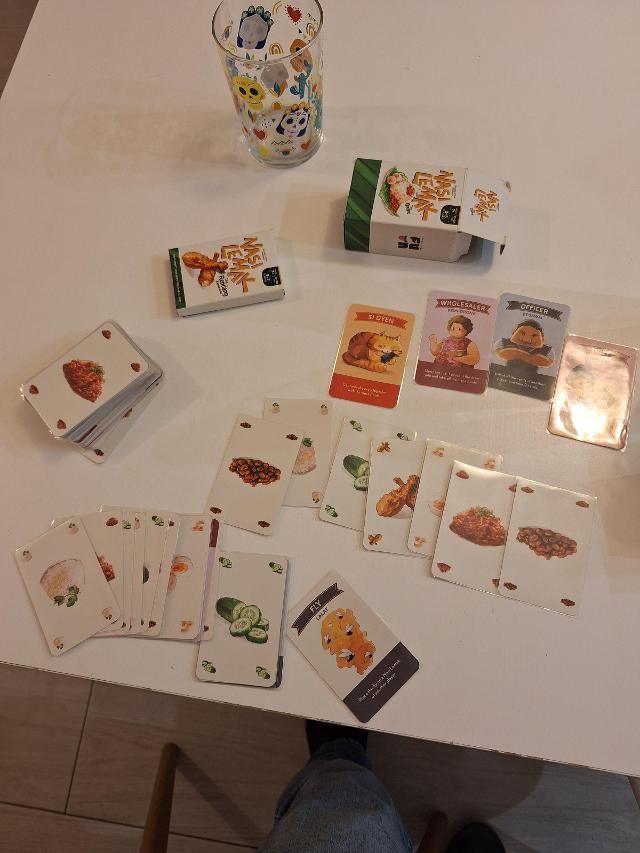 Nasi Lemak: The Game on the table, photo by Artur Rodríguez Coma