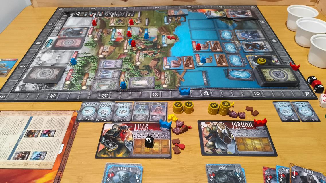 Champions of Midgard on the table, photo by Mochilo