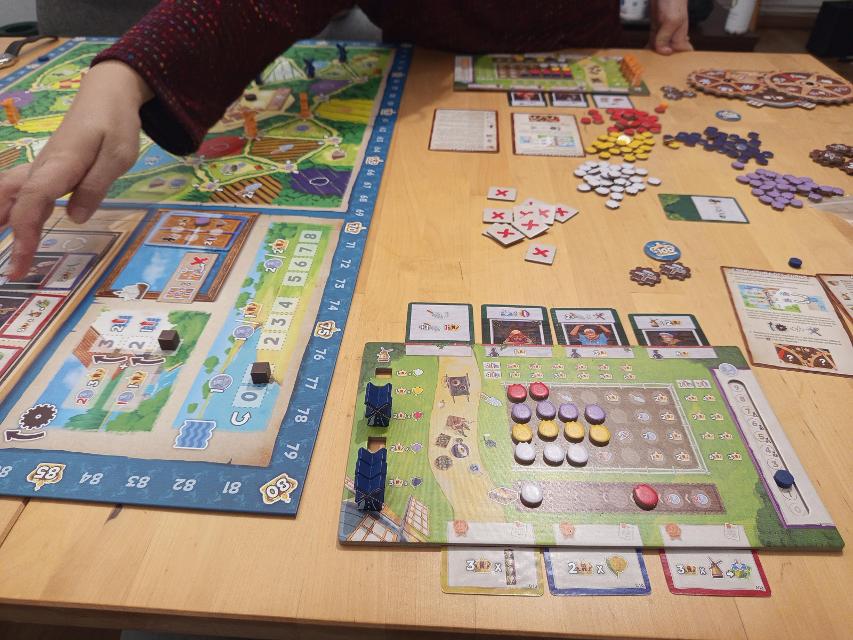 Windmill Valley på bordet, bilde av Ferran A Sales