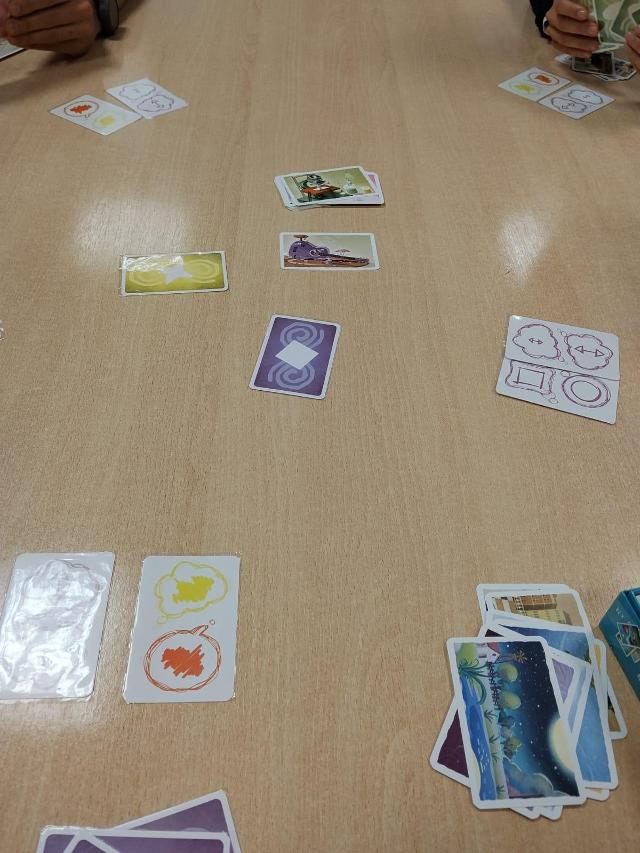 Contrast on the table, photo by Amy