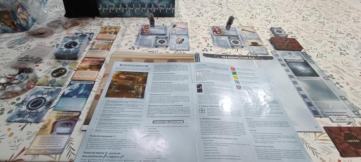 Comanauts on the table, photo by Viafora - Francesc