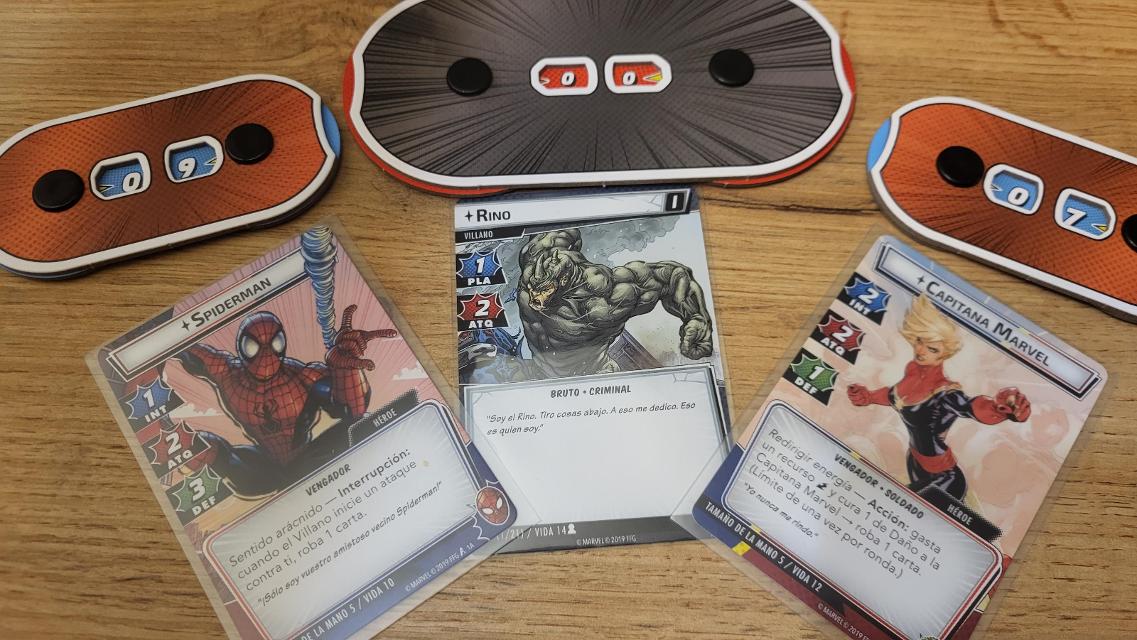 Marvel Champions: El Juego de Cartas sobre la taula, foto de Borja Giner