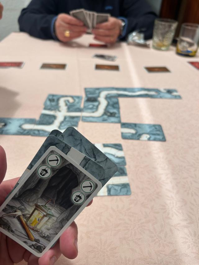 Saboteur op tafel, foto van David
