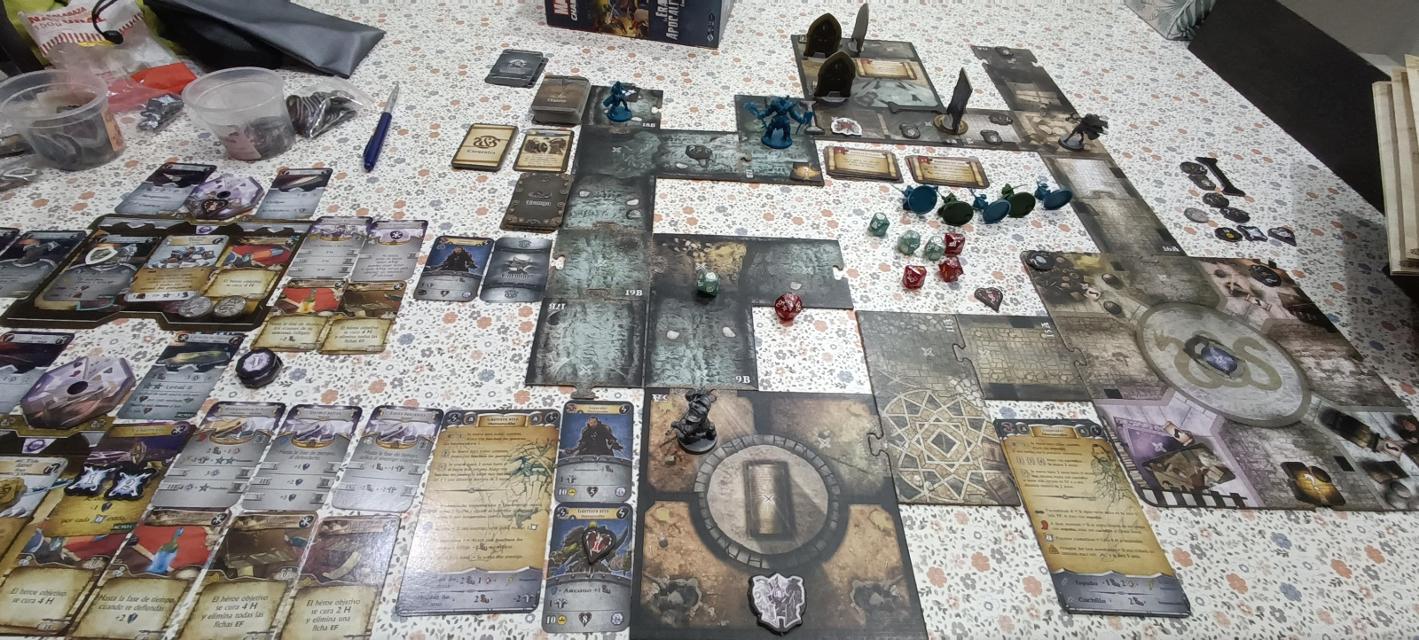 Sword & Sorcery: Immortal Souls na stole, foto: Viafora - Francesc