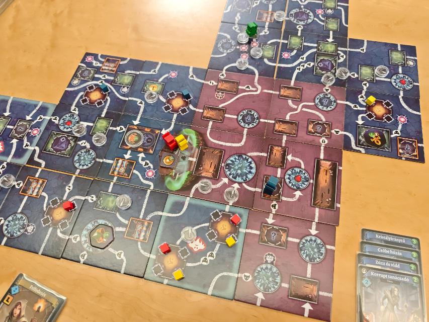 Clank!: Catacombs on the table, photo by tienlevy