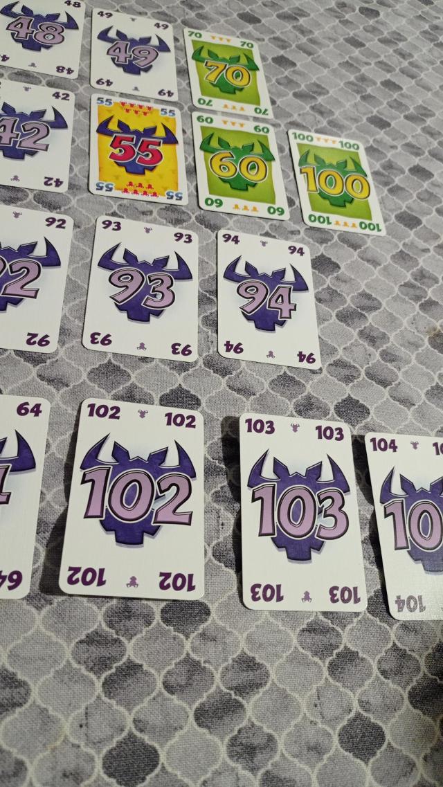 ¡Toma 6! sobre la mesa, foto de Carcolo
