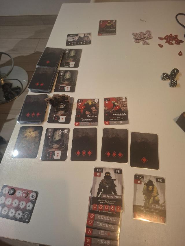 Valpiedra: Descensus ad tenebras sobre la taula, foto de Artur Rodríguez Coma