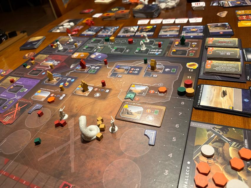 Dune: Imperium – Uprising on the table, photo by Vidsolo