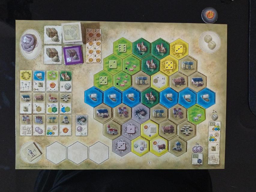 The Castles of Burgundy on the table, photo by David Puyalto