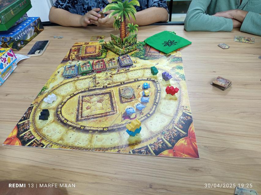 Camel Up (Second Edition) sul tavolo, foto di MarFe MaAn