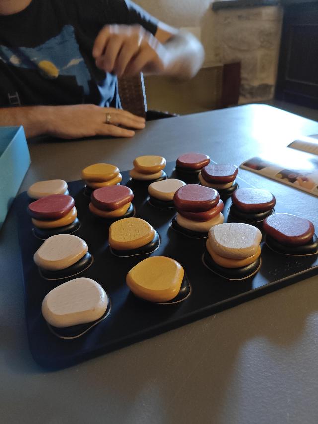 Qawale on the table, photo by Julio CC