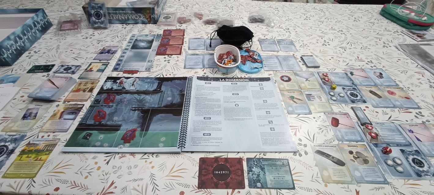 Comanauts on the table, photo by Viafora - Francesc