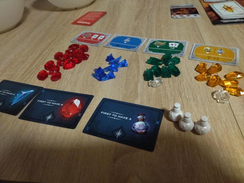Dungeons & Dragons: The Yawning Portal on the table, photo by Grin