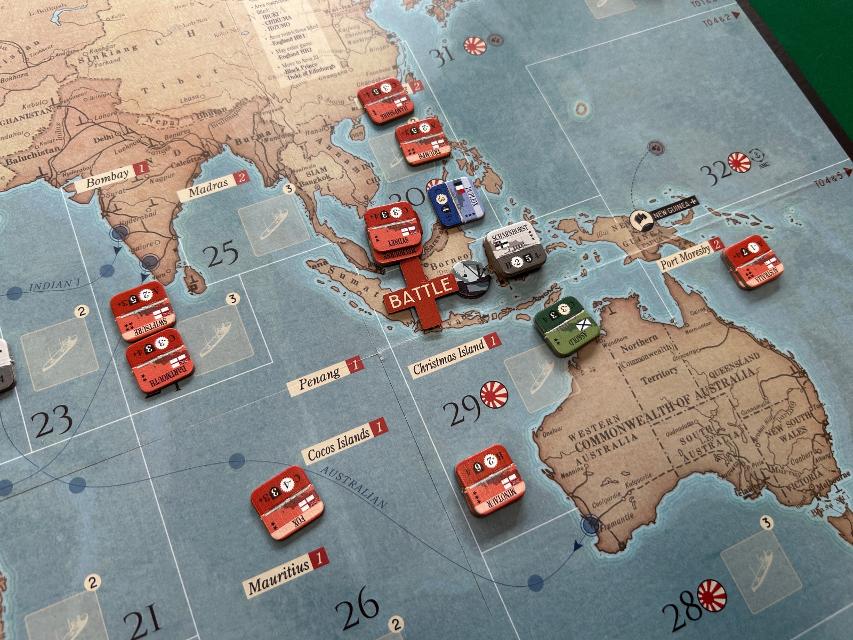 The Far Seas: German Cruiser Operations at the Onset of World War I sobre la taula, foto de Enol Martínez Pérez “MrTaikyo”