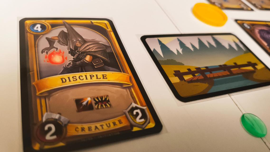 Clash of Decks: Starter Kit on the table, photo by Mochilo