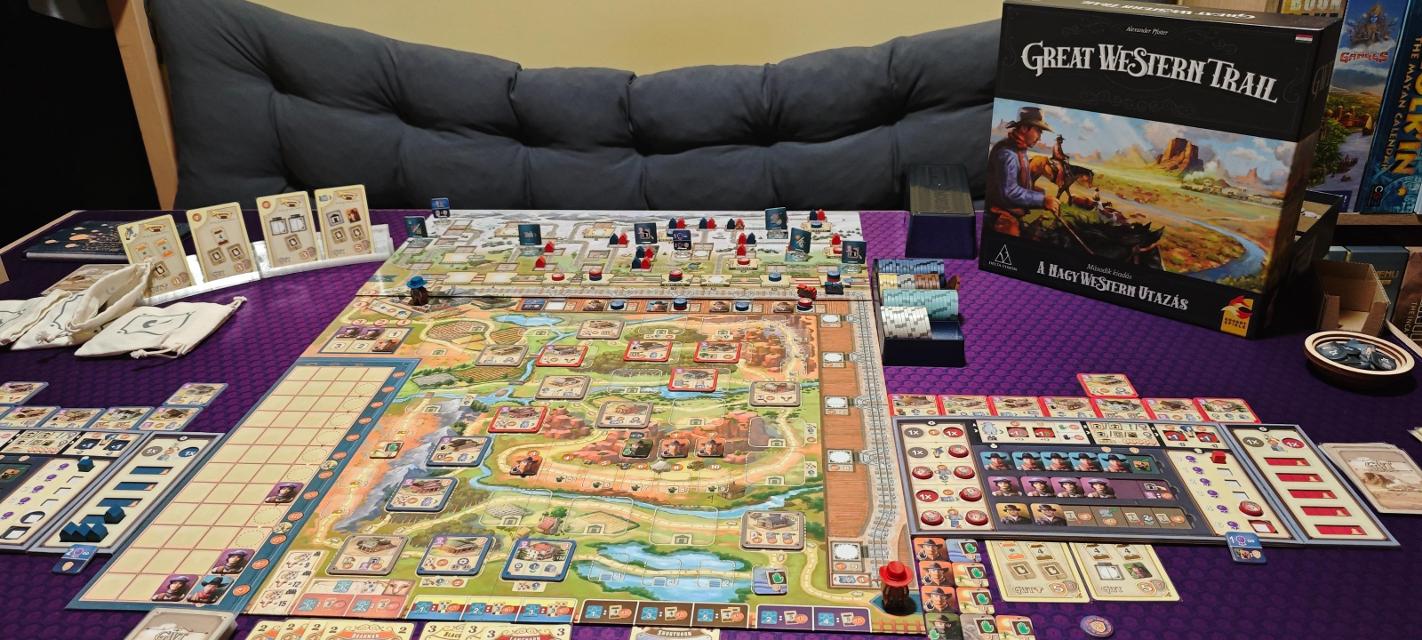 Great Western Trail: Second Edition sur la table, photo de onyxo