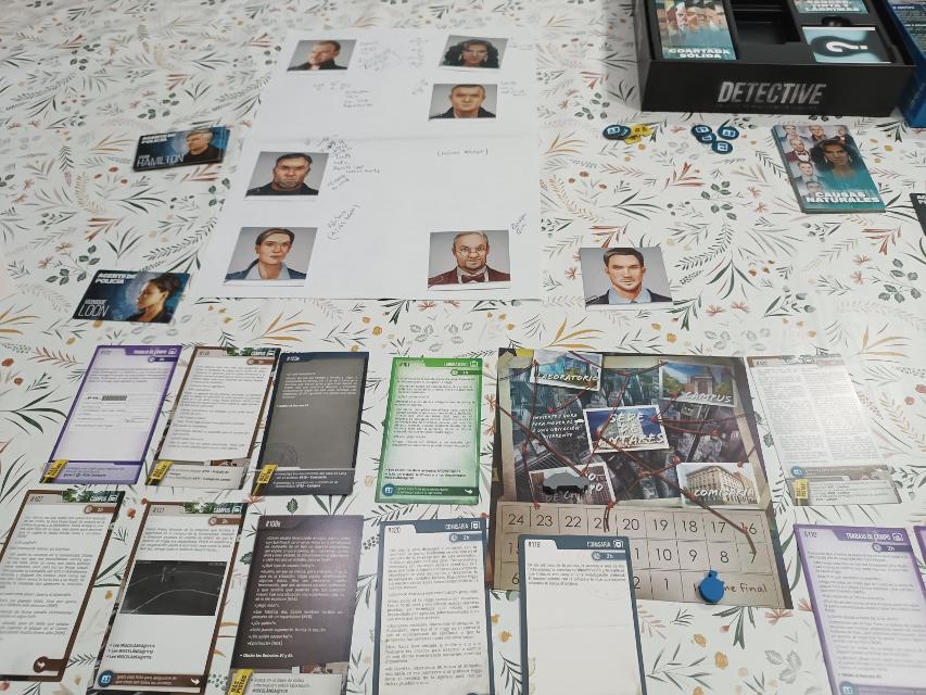 Detective: A Modern Crime Board Game – Season One on the table, photo by Viafora - Francesc