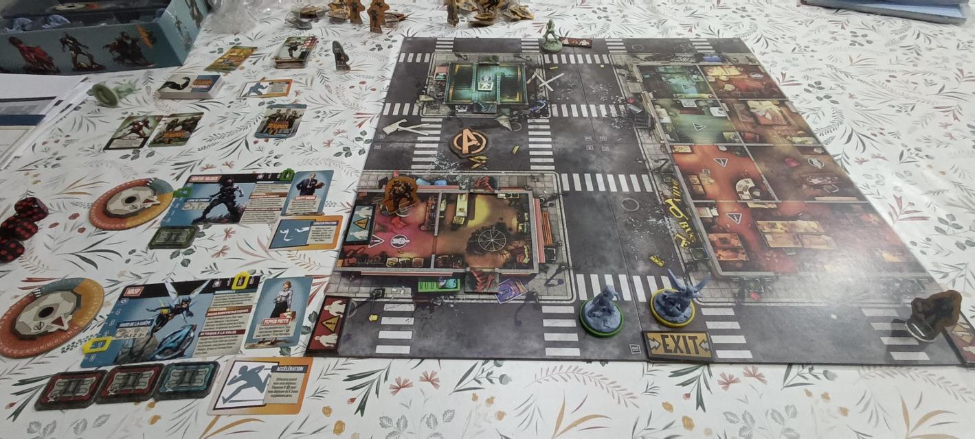 Marvel Zombies: Heroes' Resistance on the table, photo by Viafora - Francesc