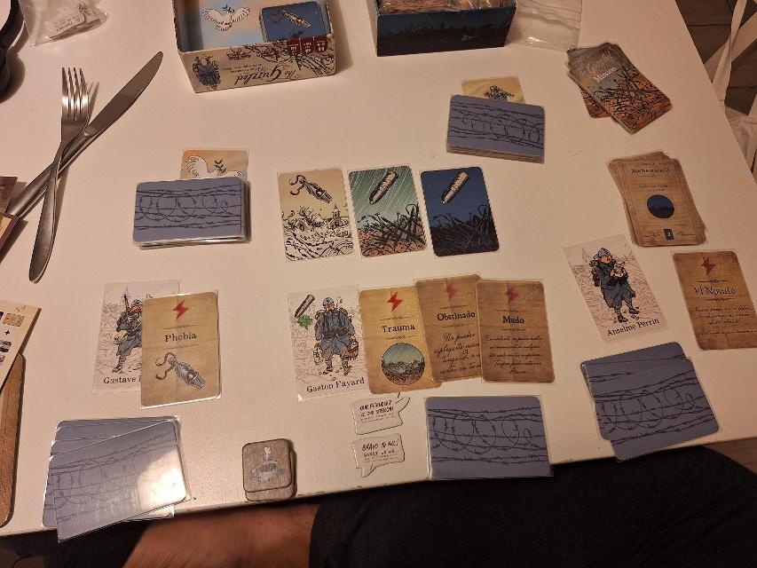The Grizzled on the table, photo by Artur Rodríguez Coma