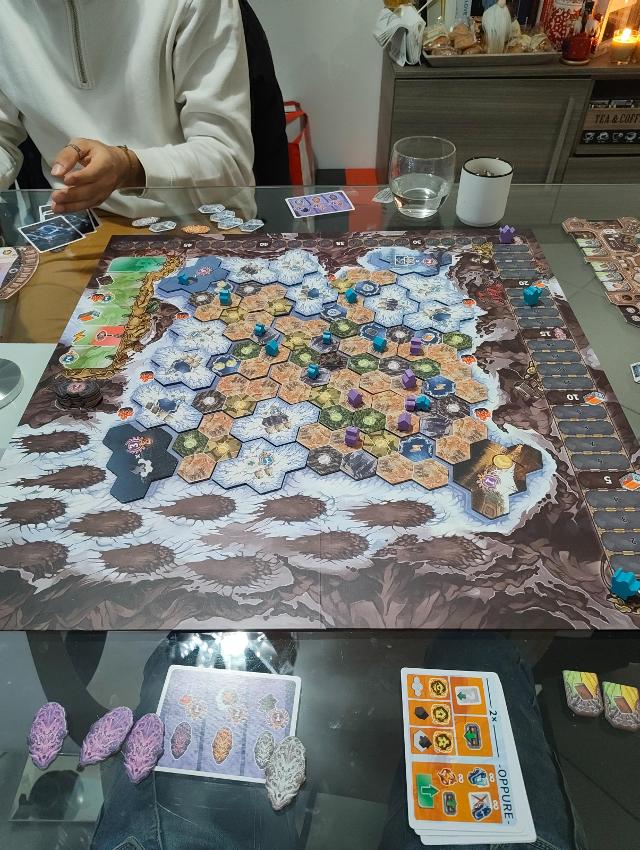 Revive on the table, photo by Giannis
