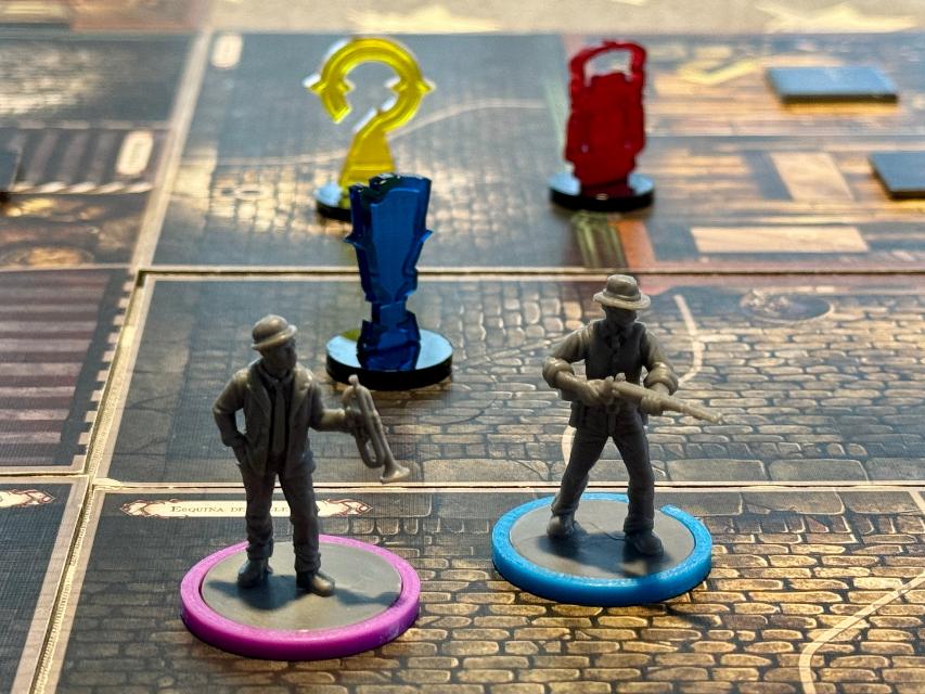 Mansions of Madness: Second Edition op tafel, foto van Dídac