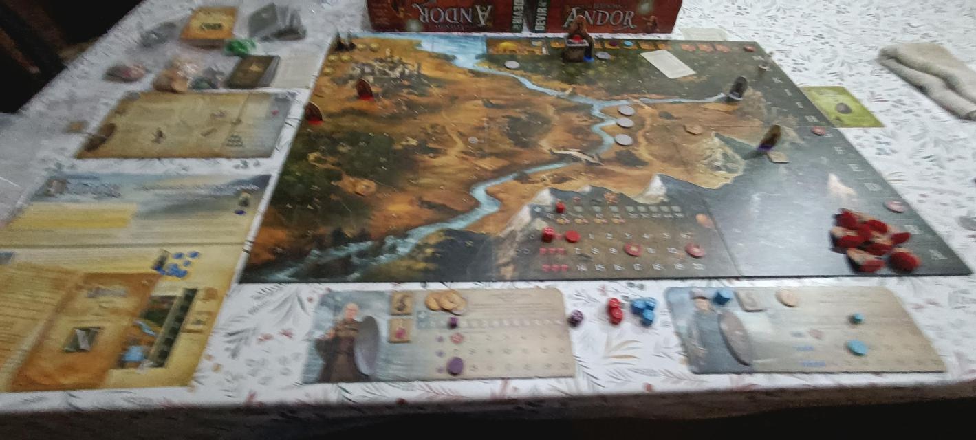 Legends of Andor on the table, photo by Viafora - Francesc