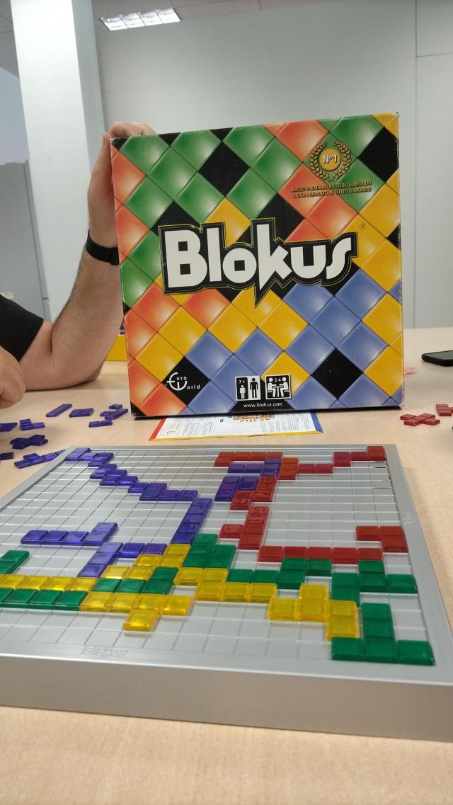 Blokus na stole, foto: Amy