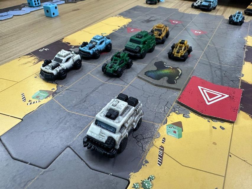 Thunder Road: Vendetta auf dem Tisch, Foto von MarFe MaAn