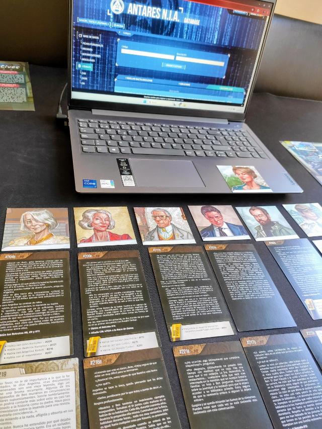 Detective: A Modern Crime Board Game – Season One on the table, photo by Mario Estruch