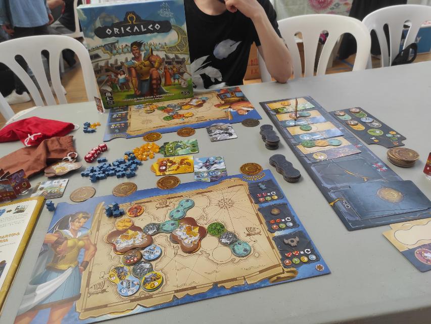 Ostrovy titánů na stole, foto: Pauliss