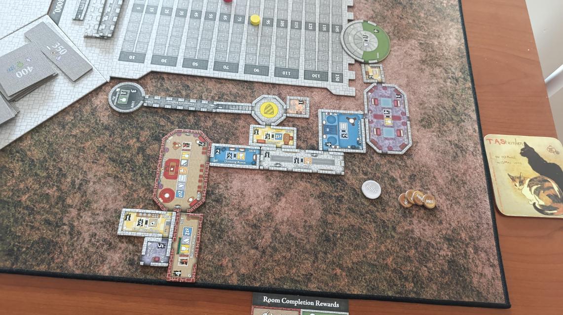 Castles of Mad King Ludwig on the table, photo by Tazmanian