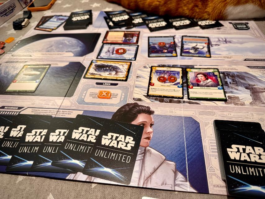 Star Wars: Unlimited – Intro Battle: Hoth på bordet, bilde av Dídac