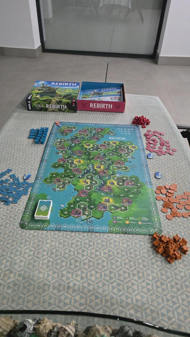 Rebirth on the table, photo by Daniel Martín Romo Parra