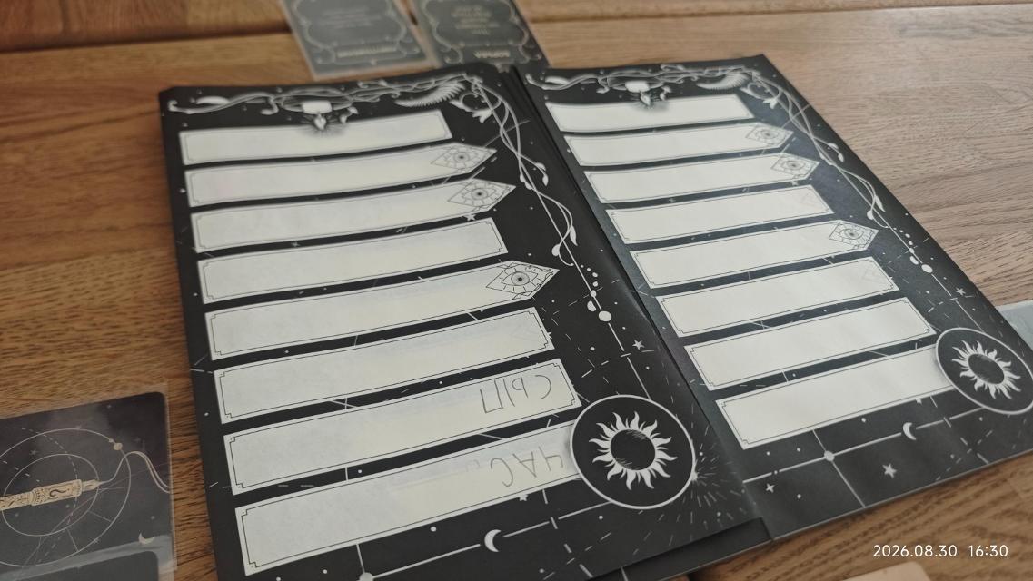 Phantom Ink på bordet, bilde av FazerGD