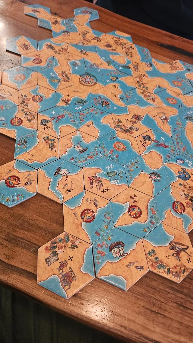 Land vs Sea on the table, photo by Gent Canaj
