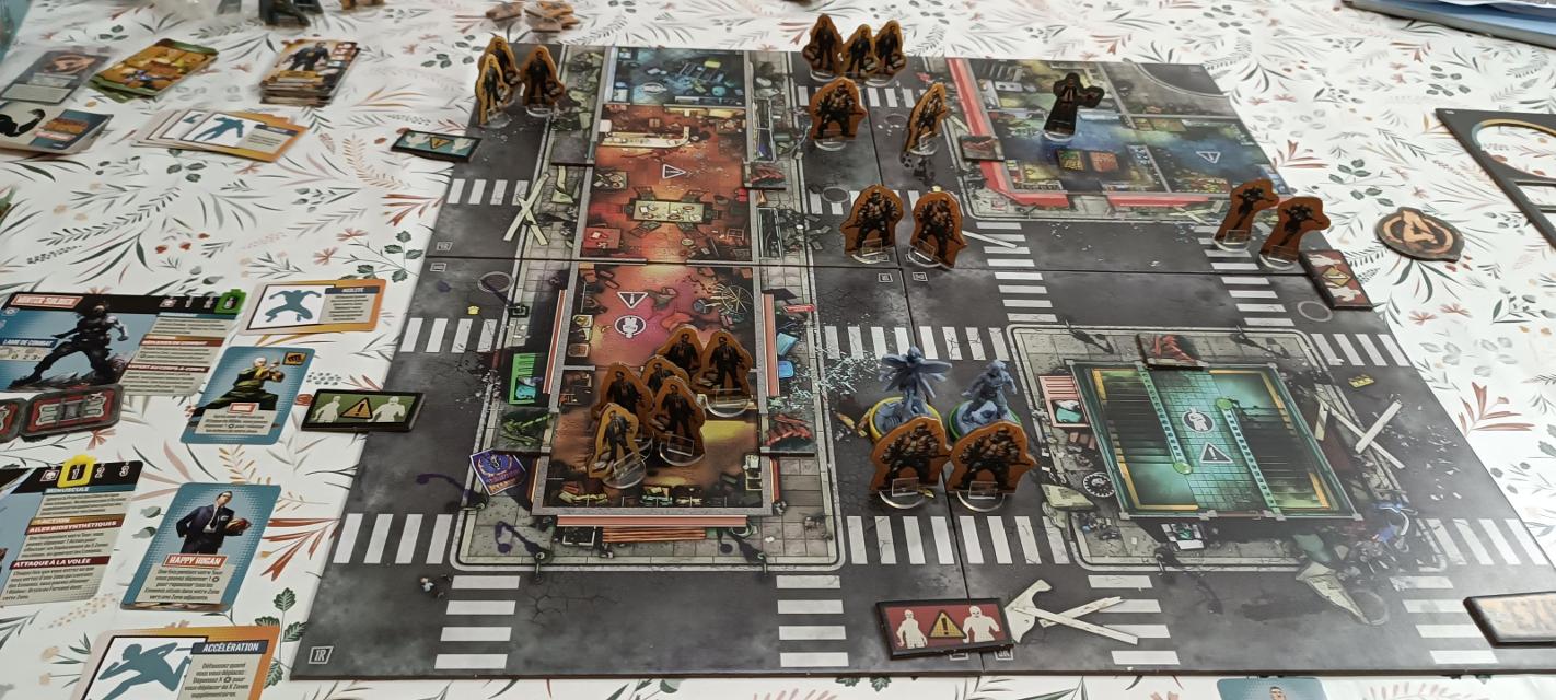 Marvel Zombies: Heroes' Resistance on the table, photo by Viafora - Francesc
