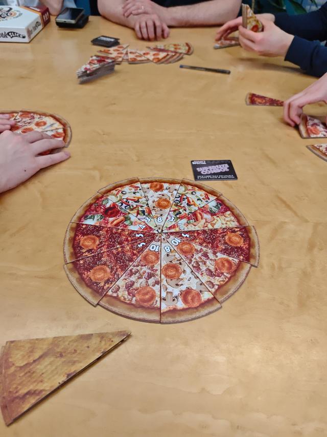 New York Slice sur la table, photo de tienlevy