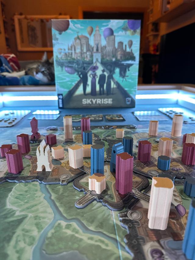 Skyrise na stole, foto: Crecer jugando