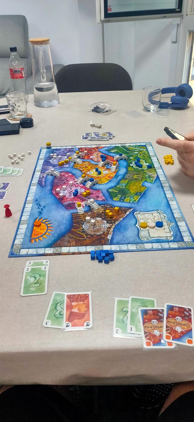 San Marco on the table, photo by Alfredo Nadal