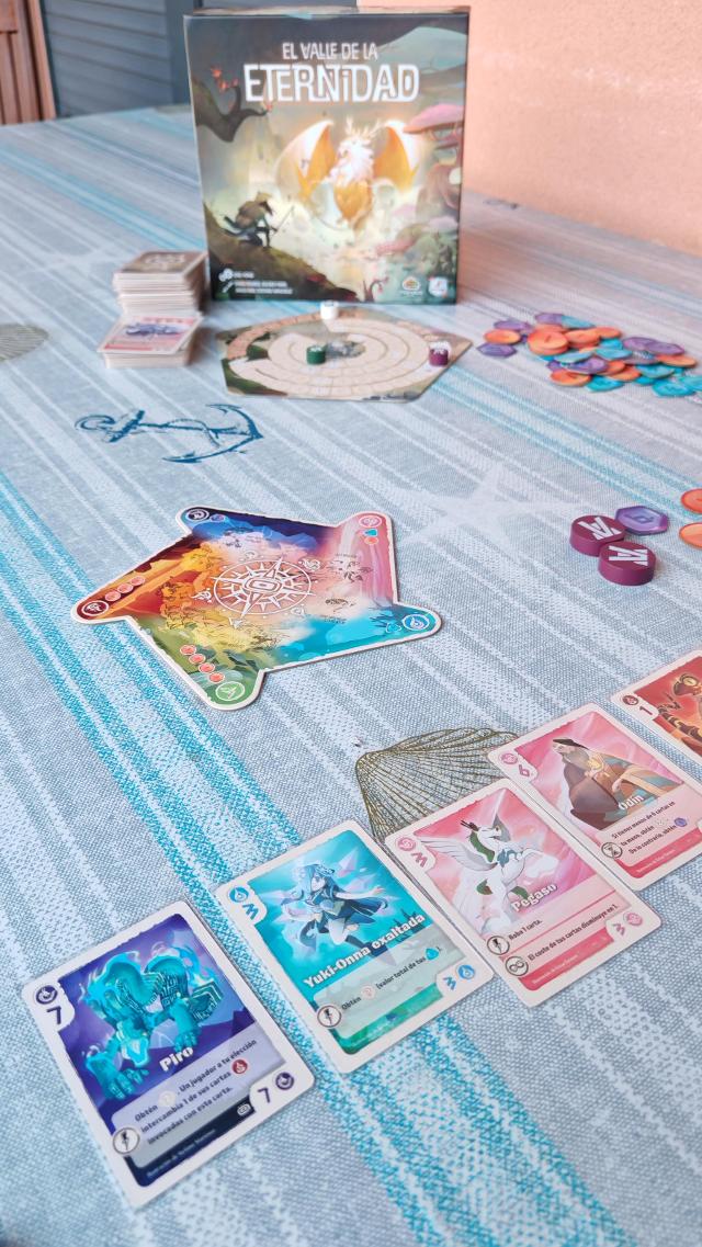 The Vale of Eternity on the table, photo by Christian CP BCN