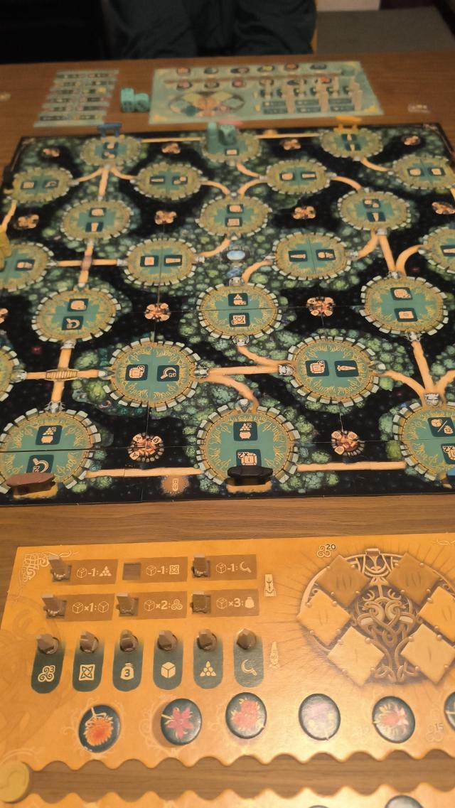 The Druids of Edora on the table, photo by Sapinto