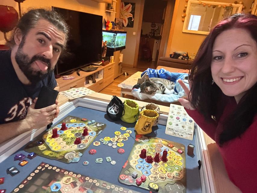 The Castles of Burgundy: Special Edition на масата, снимка: Crecer jugando