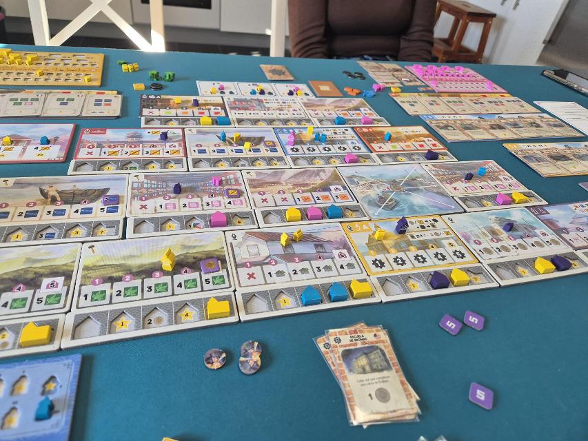 Yokohama on the table, photo by Sapinto