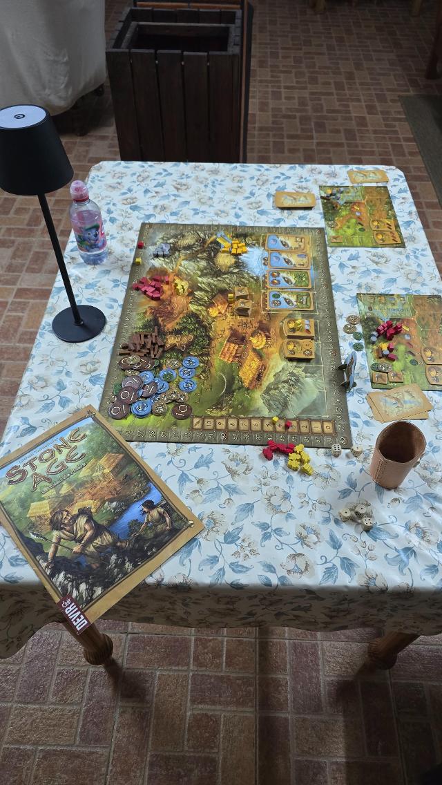 Stone Age на масата, снимка: Daniel Martín Romo Parra