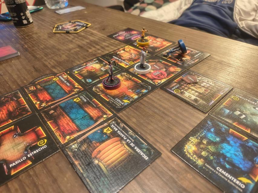 Betrayal at House on the Hill: 3rd Edition on the table, photo by Brutal