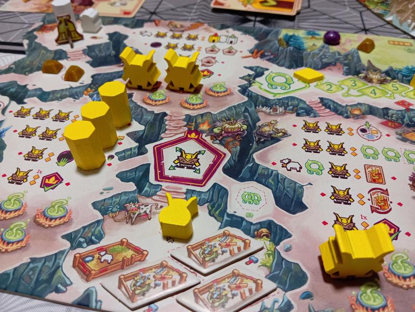 Trolls and Princesses on the table, photo by Estepo Estepoes
