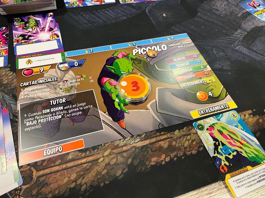 Dragon Ball: Deckbuilding Game sobre la taula, foto de Bruno Circulo Friki