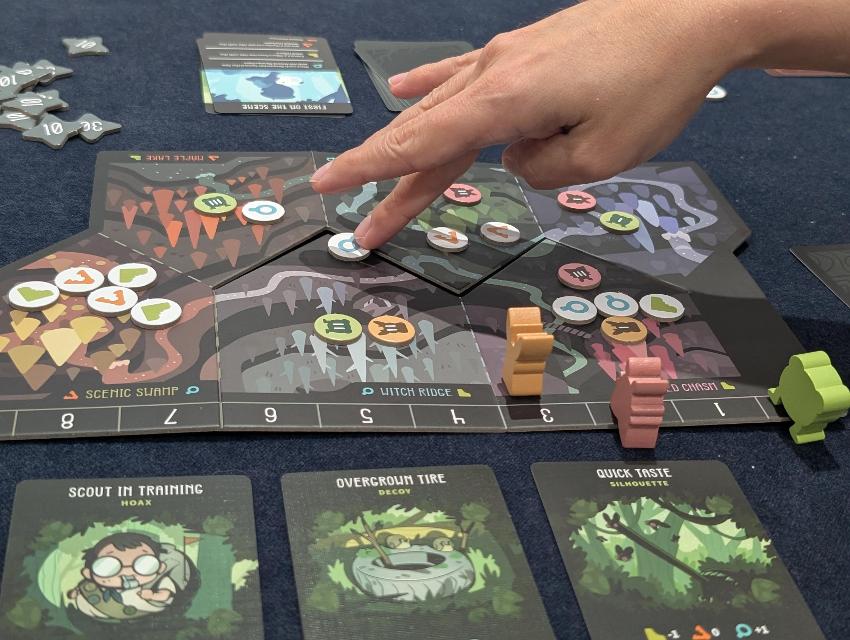 Twisted Cryptids på bordet, foto av Brandon Storm