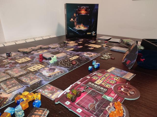 Merchants of the Dark Road на столе, фото: Pauliss